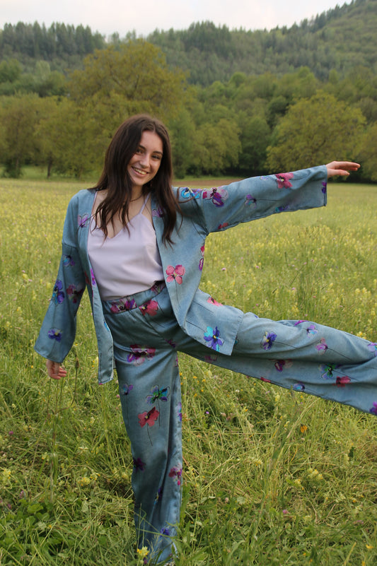 Kimono suit